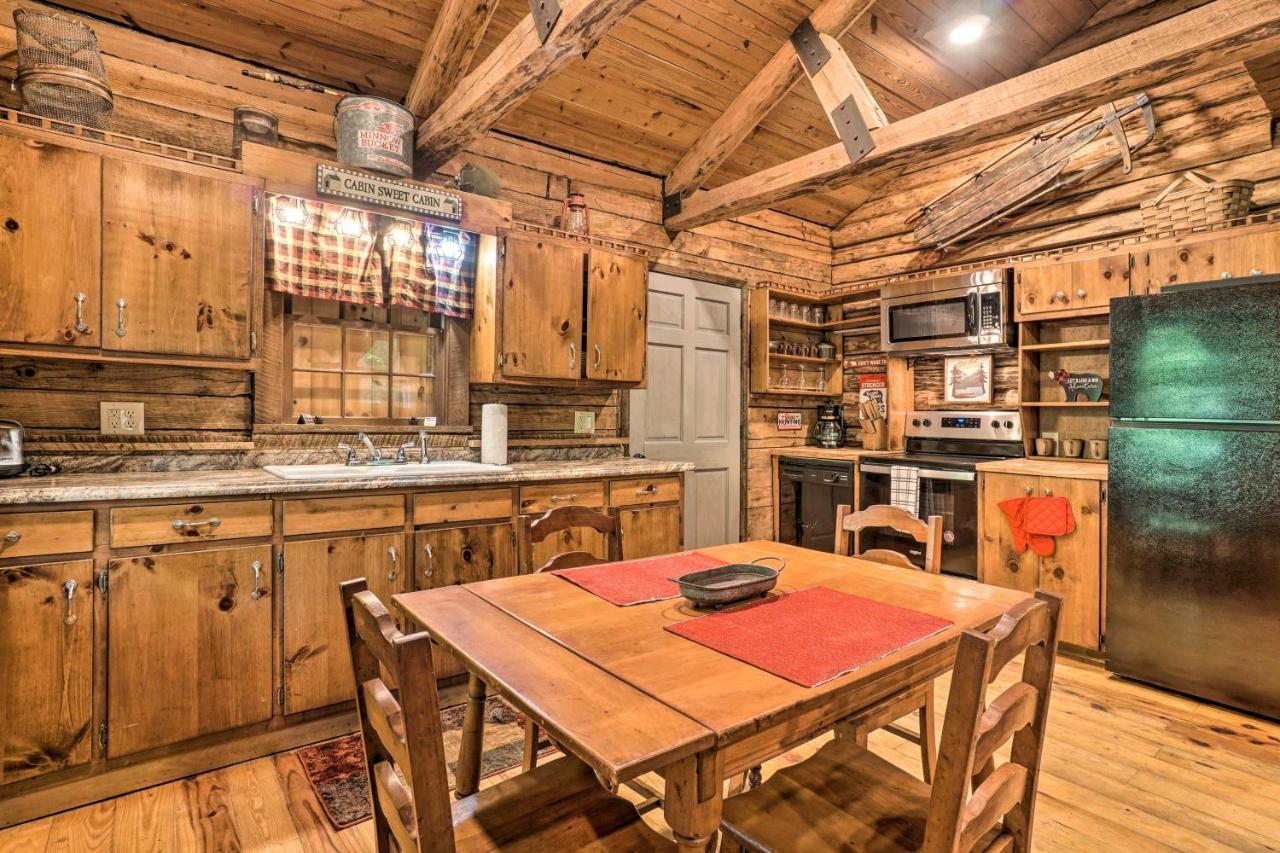 North Georgia Mtn Escape With Hot Tub And Games! Villa Sautee Nacoochee Exterior photo
